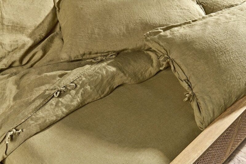 nkuku adya linen duvet cover olive 31976929427632 1