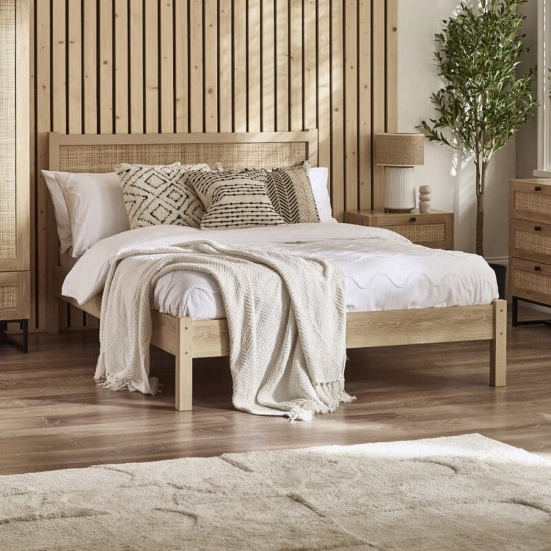 padstow oak rattan bed 1